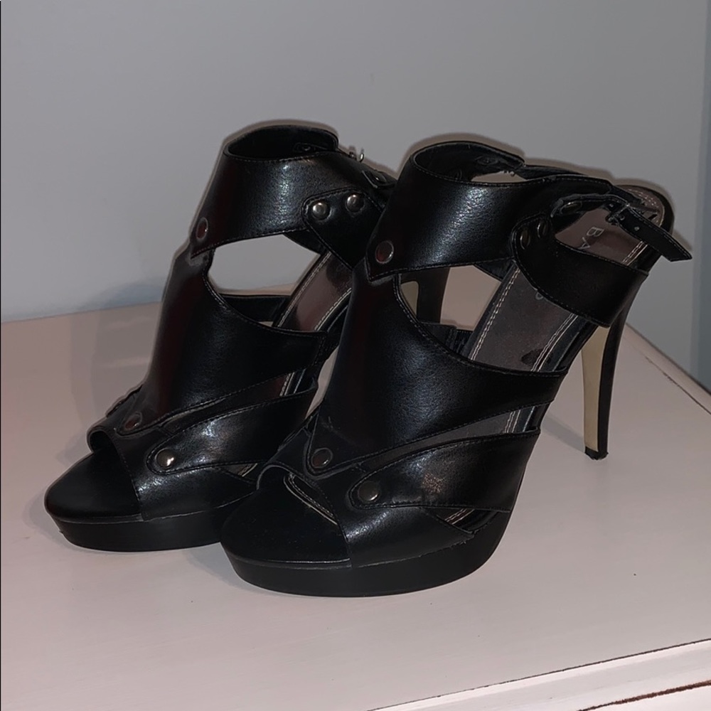 Black heels
